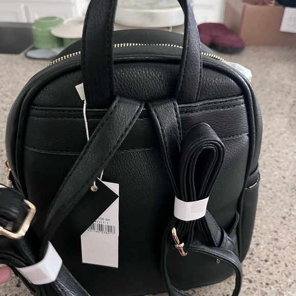 Backpack - Picture 2 of 3